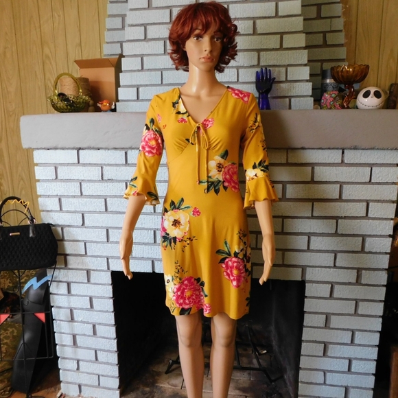 No Boundaries Dresses & Skirts - No boundaries floral dress